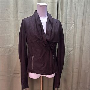 Vince brown Leather/suede Jacket with Zip Front and Tailored Silhouette, S